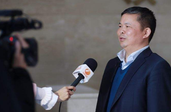 海城市组织收听收看全国工程建设项目审批制度改革工作电视电话会议