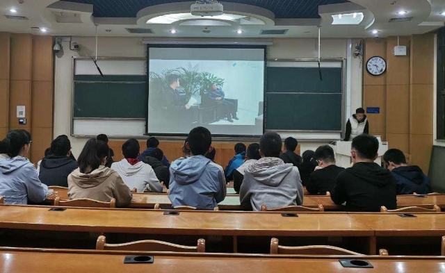 我们不是亲戚，但我们也爱你——关爱空巢老人系列报道(3)